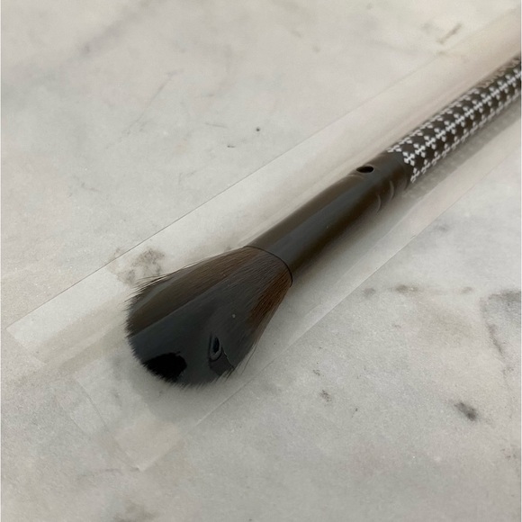 New Love + Craft + Beauty Highlighter Makeup Brush #9 - Picture 6 of 6